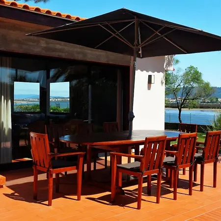 4br Waterfront *